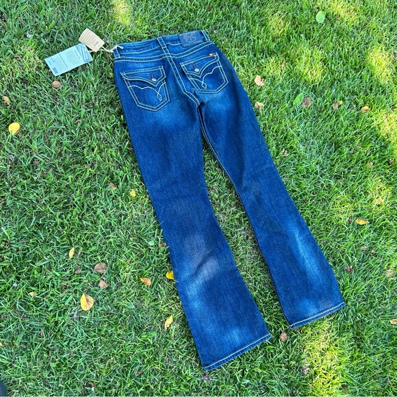BOOTHEEL TRADING COM. Fontana Women’s size 27x32 Distressed Bootcut Jeans NEW! - Picture 8 of 10